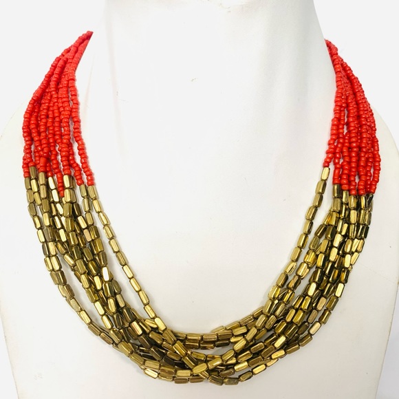 Red seed bead necklace - Picture 2 of 4
